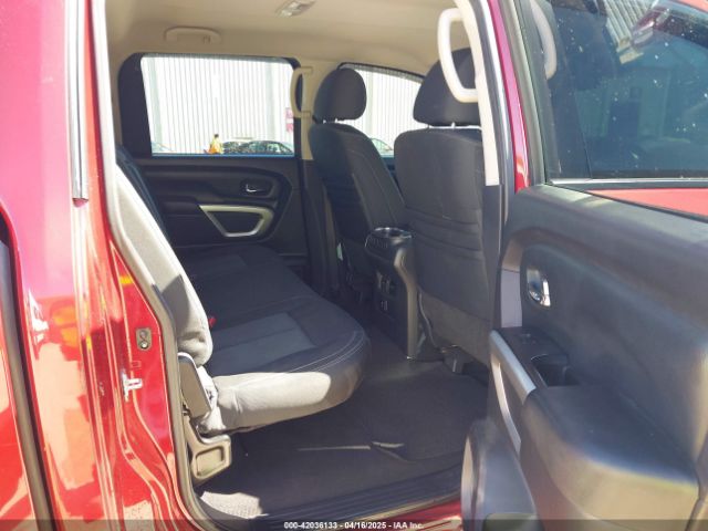 1N6AA1E60HN564957 Nissan TITAN SV