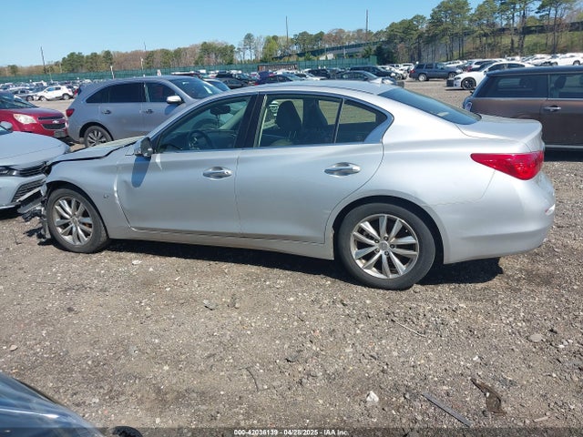 Продажа на аукционе авто 2015 Infiniti Q50 Premium, vin: JN1BV7AR3FM416371, номер лота: 42036139