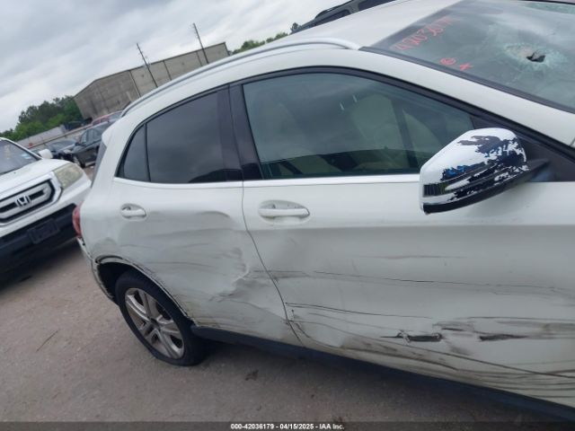 WDCTG4GB7FJ100133 Mercedes-Benz Gla 250 4matic