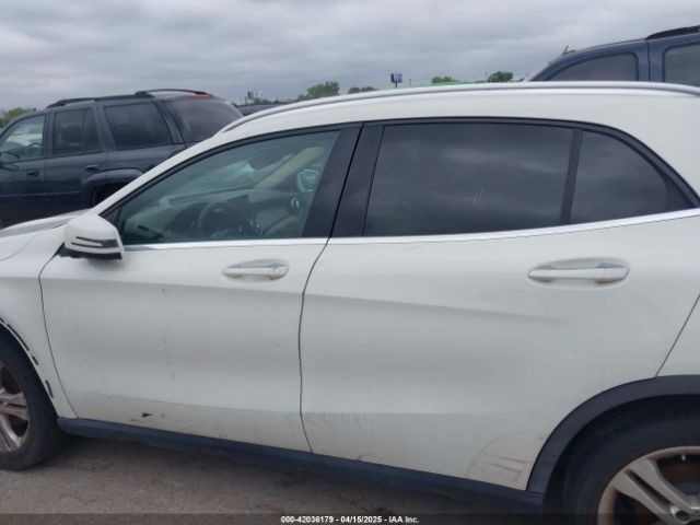 WDCTG4GB7FJ100133 Mercedes-Benz Gla 250 4matic