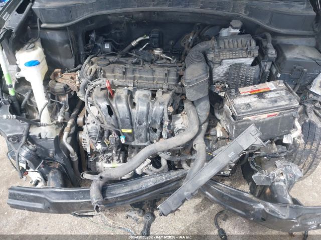 5XYZUDLB6EG213889 Hyundai Santa Fe Sport 2.4l