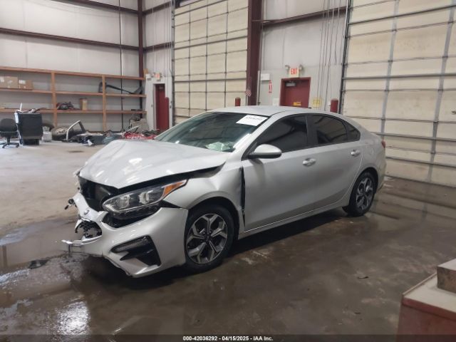 3KPF24ADXME363335 KIA Forte Lxs