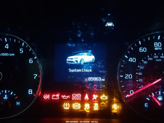 3KPF24ADXME363335 KIA Forte Lxs