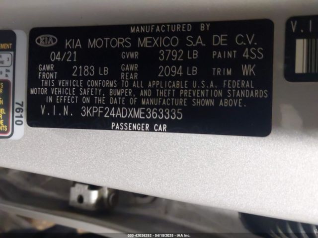 3KPF24ADXME363335 KIA Forte Lxs