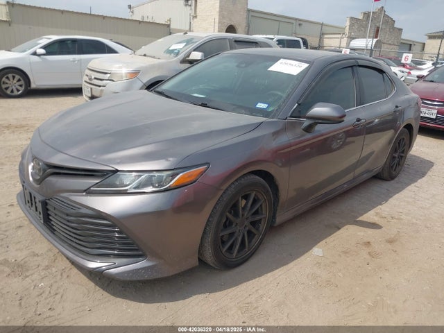 4T1B11HK0JU668565 Toyota CAMRY LE