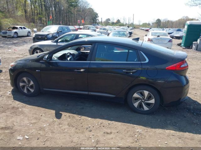 KMHC75LC5HU047004 Hyundai Ioniq Hybrid Sel