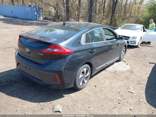 KMHC75LC5HU047004 Hyundai Ioniq Hybrid Sel