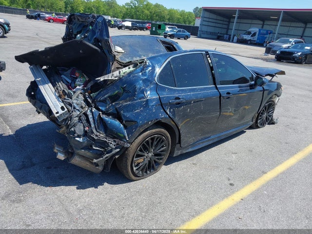4T1B11HK0KU790070 Toyota CAMRY SE