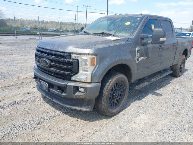 1FT7W2BN9NEF74236 Ford F-250 Xlt
