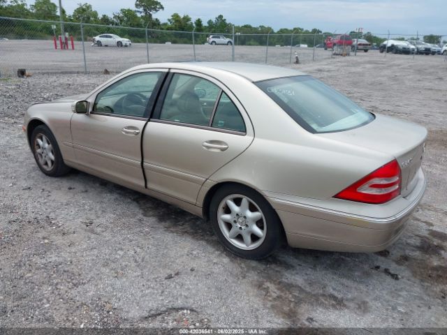 2003 MERCEDES-BENZ C 240 WDBRF61J43E013131 Photo 2