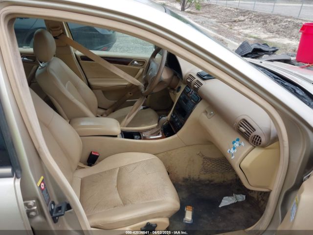 2003 MERCEDES-BENZ C 240 WDBRF61J43E013131 Photo 4