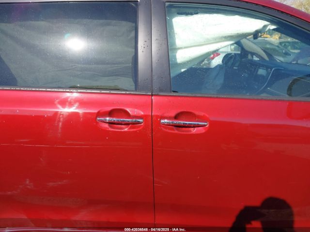 5TDXK3DC6FS528503 Toyota Sienna Se Premium 8 Passenger