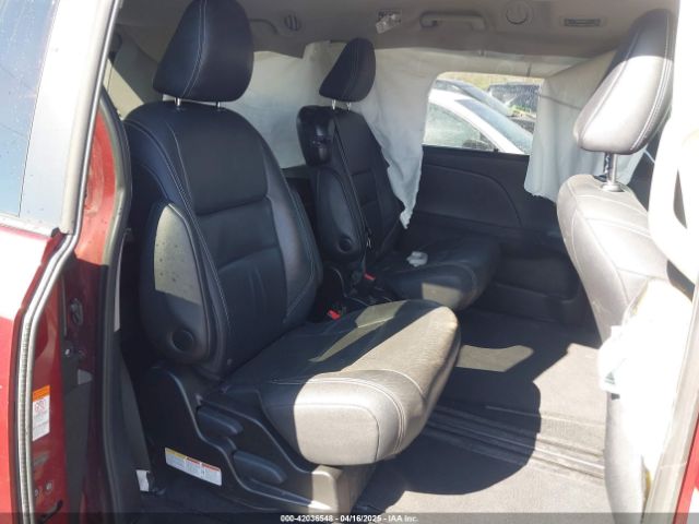 5TDXK3DC6FS528503 Toyota Sienna Se Premium 8 Passenger
