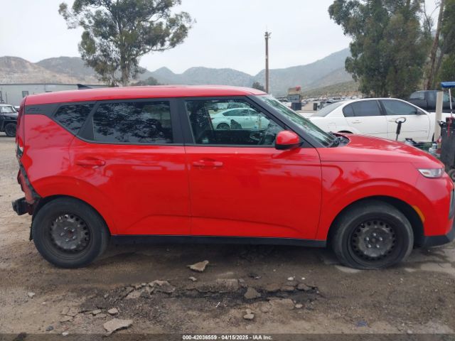 KNDJ23AU9L7051669 KIA SOUL LX