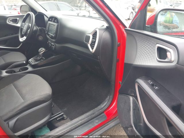 KNDJ23AU9L7051669 KIA SOUL LX