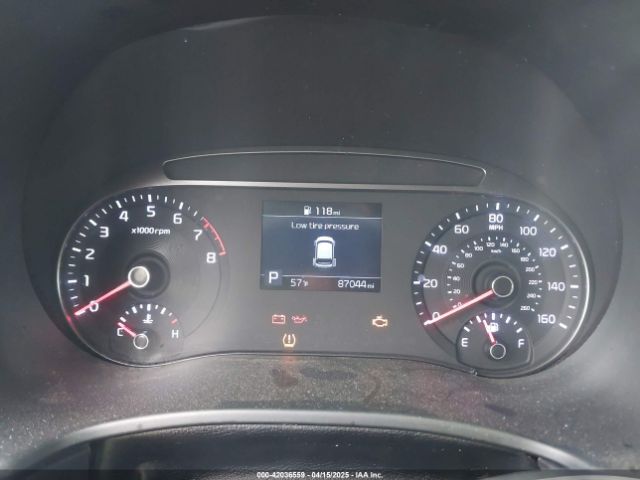 KNDJ23AU9L7051669 KIA SOUL LX