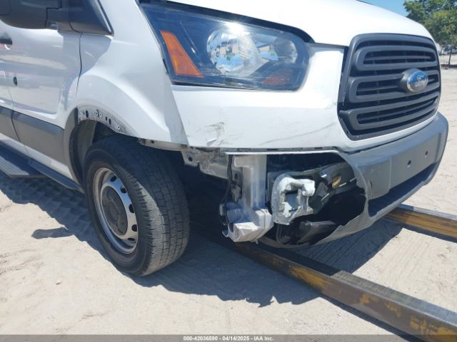 1FTYR2YM1JKB11545 Ford Transit-250