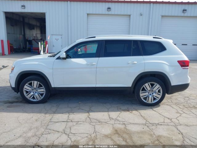 1V2UR2CA3KC613804 Volkswagen 2019