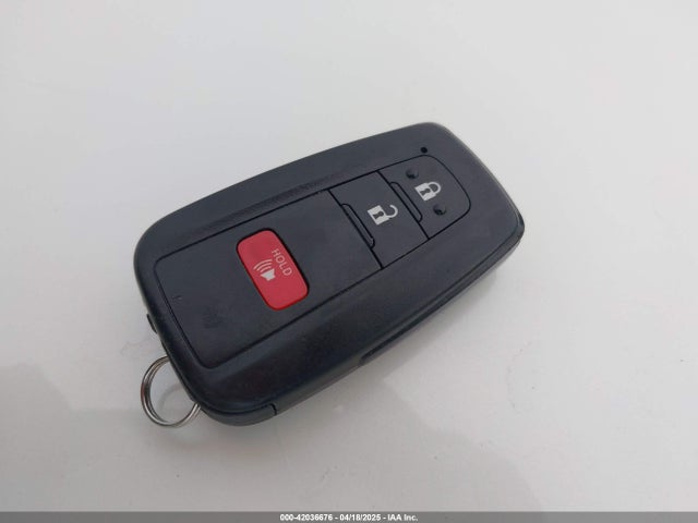JTDKBRFUXH3036063 Toyota Prius Two