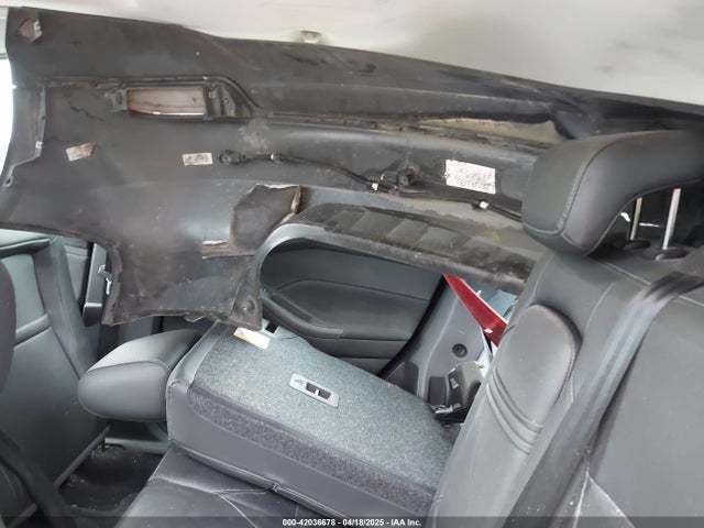 1FADP3N25FL374402 Ford Focus Titanium