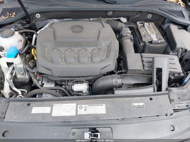 1VWAA7A33JC037639 Volkswagen Passat 2.0t R-line/2.0t S
