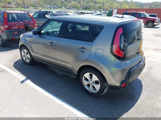 KNDJN2A2XF7122446 KIA Soul