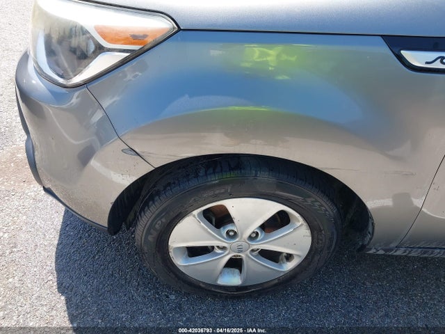 KNDJN2A2XF7122446 KIA Soul