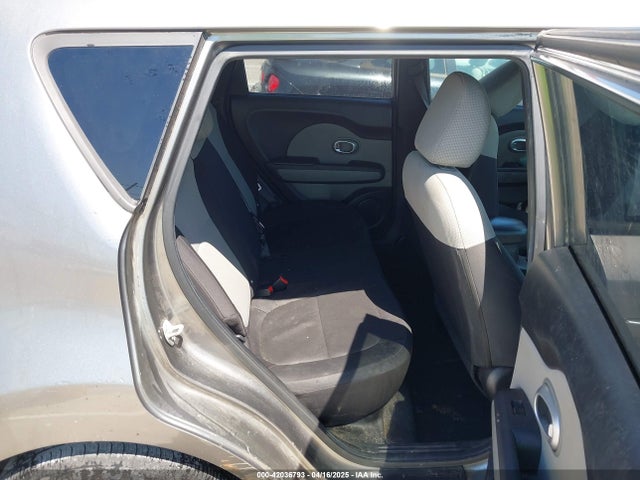 KNDJN2A2XF7122446 KIA Soul