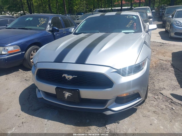 Ford Mustang V6 2015 1FA6P8AM2F5432919 Image 12