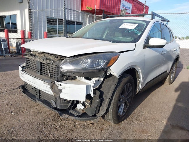 1FMCU0G62MUA61792 Ford ESCAPE SE