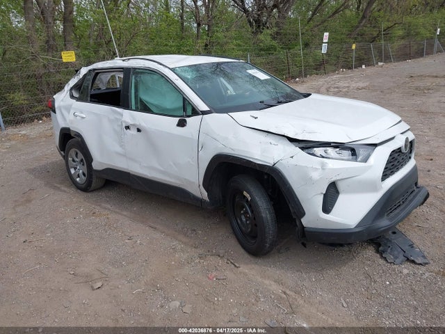2T3G1RFV4NW289230 Toyota RAV4 LE
