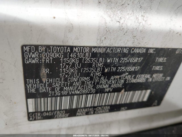 2T3G1RFV4NW289230 Toyota RAV4 LE