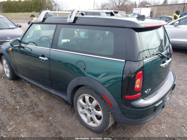 2010 MINI COOPER CLUBMAN WMWML3C56ATX37444 Photo 2