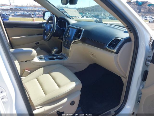 2017 JEEP GRAND CHEROKEE 1C4RJFBG6HC754452 Photo 4