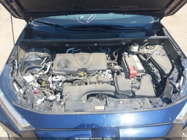 2T3W1RFV5NW218663 Toyota Rav4 Xle