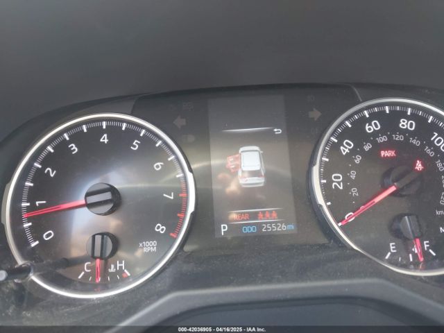 2T3W1RFV5NW218663 Toyota Rav4 Xle