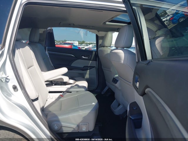 5TDYZRFH9HS229568 Toyota Highlander Limited