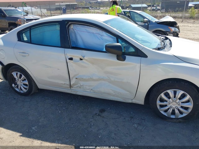 4S3GKAA6XJ3613244 Subaru Impreza 2.0i