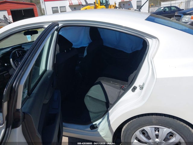 4S3GKAA6XJ3613244 Subaru Impreza 2.0i