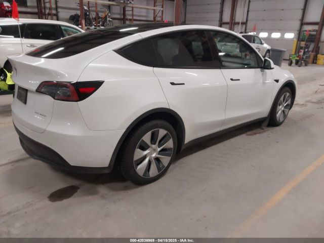 7SAYGDEE3NF358487 Tesla Model Y Long Range Dual Motor All-wheel Drive