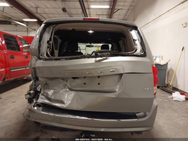 2C4RDGCG4FR686989 Dodge Grand Caravan Sxt Plus