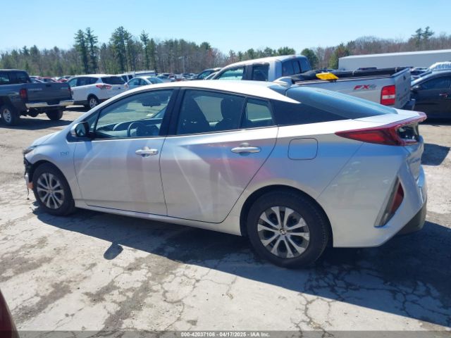 JTDKARFPXL3137917 Toyota Prius Prime Le