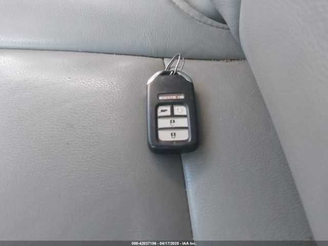 5FNYF6H98HB020341 Honda Pilot Touring
