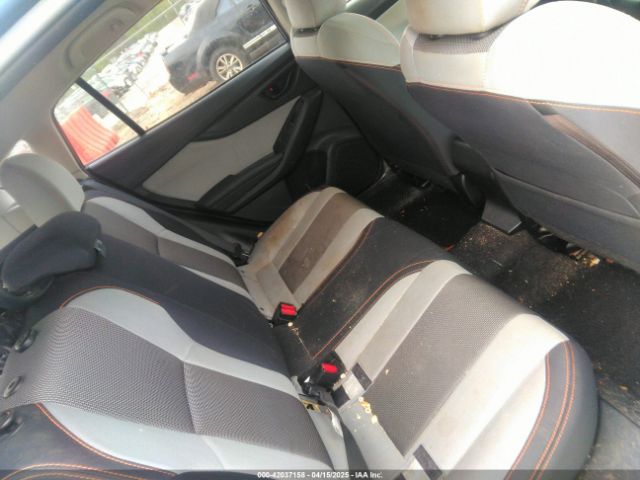 JF2GTACC7KH336154 Subaru Crosstrek 2.0i Premium