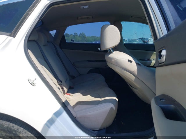 KNAGT4L35G5098374 KIA Optima Lx