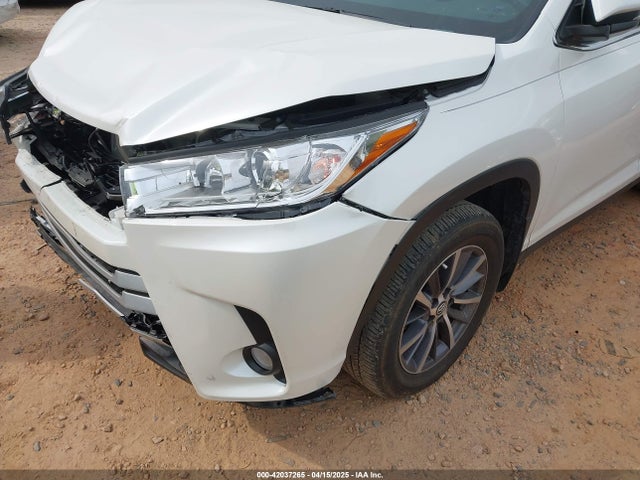 5TDJZRFH9KS609292 Toyota Highlander Xle