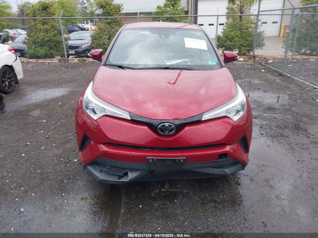 NMTKHMBX0KR088761 Toyota C-HR XLE