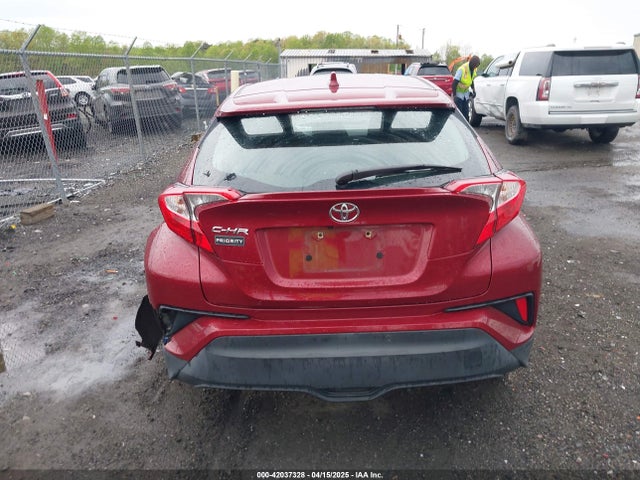 NMTKHMBX0KR088761 Toyota C-HR XLE