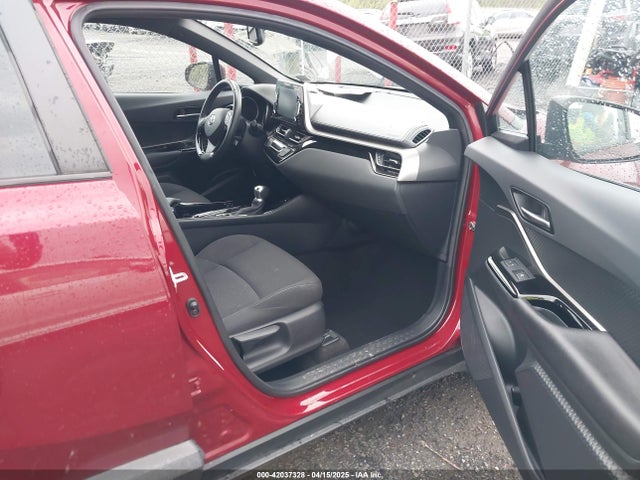 NMTKHMBX0KR088761 Toyota C-HR XLE