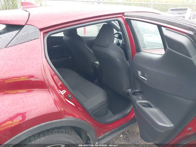 NMTKHMBX0KR088761 Toyota C-HR XLE
